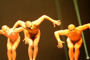 Cirque du Soleil performers